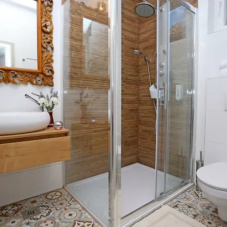Pojisan Apartamento